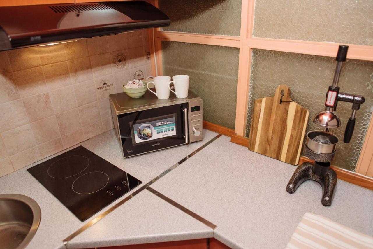 苏博蒂察Lara Apartman公寓 外观 照片
