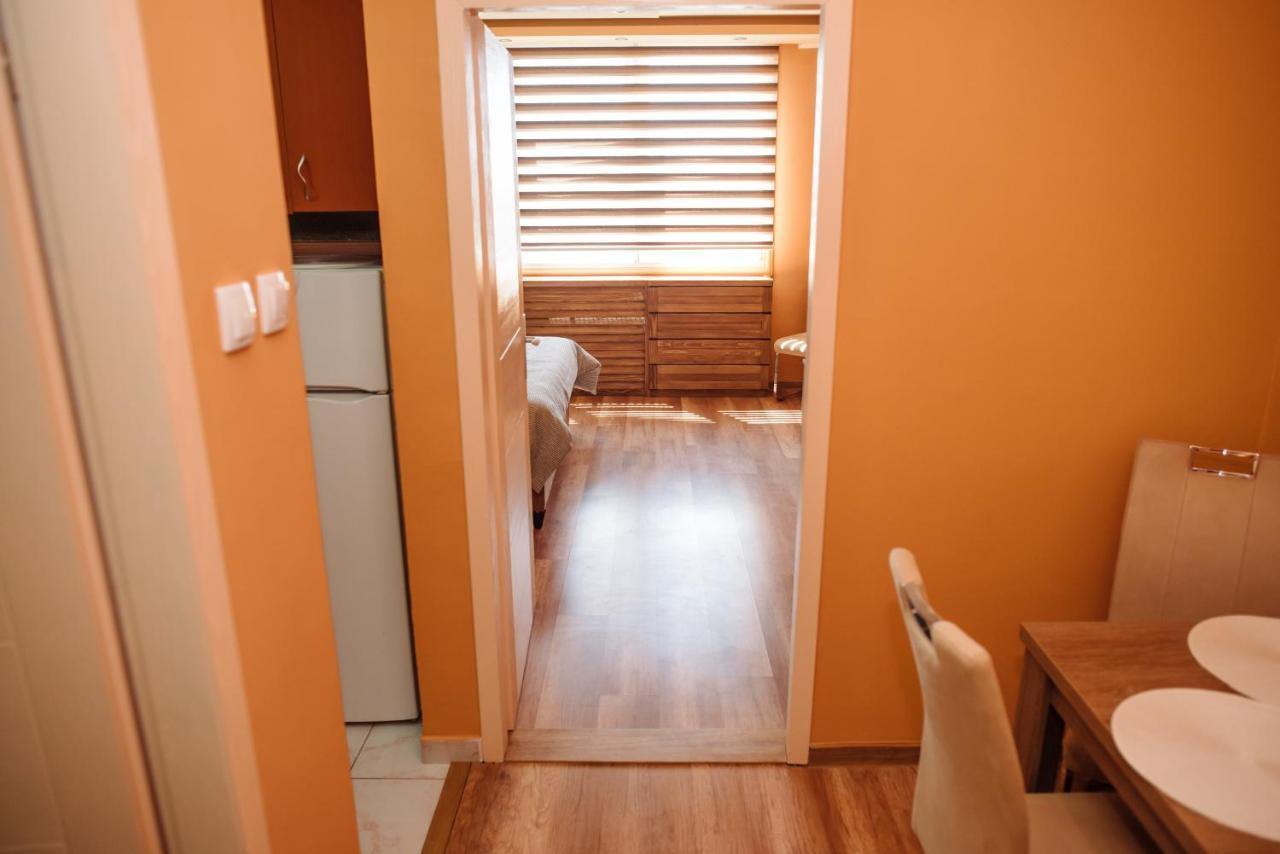 苏博蒂察Lara Apartman公寓 外观 照片